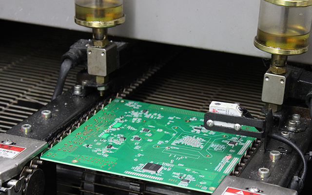 什么是主板？主板上芯片組的功能定義